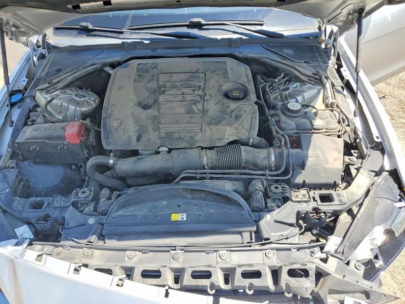 2018 JAGUAR XE 11