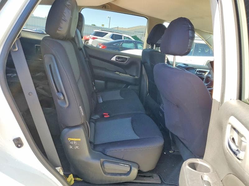 2019 NISSAN PATHFINDER S 11