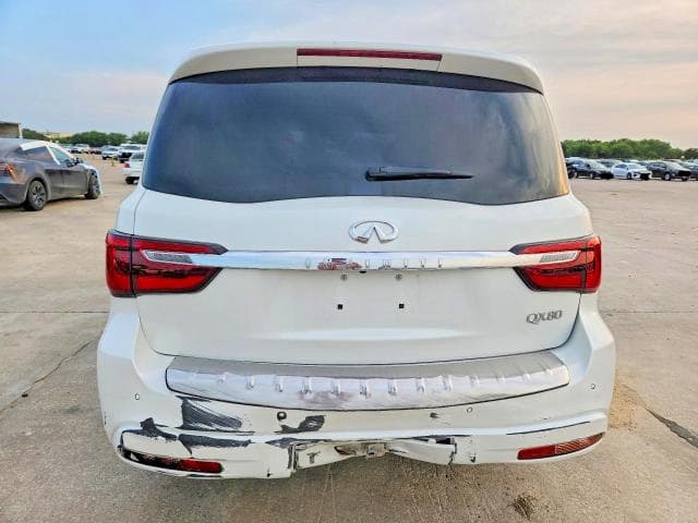 2022 INFINITI QX80 LUXE 6