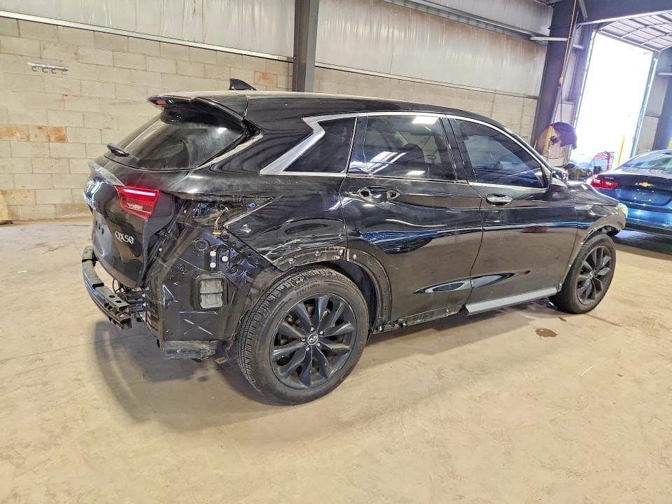 2019 INFINITI QX50 PURE 3