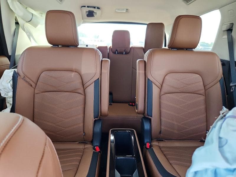 2025 NISSAN PATHFINDER PLATINUM 10