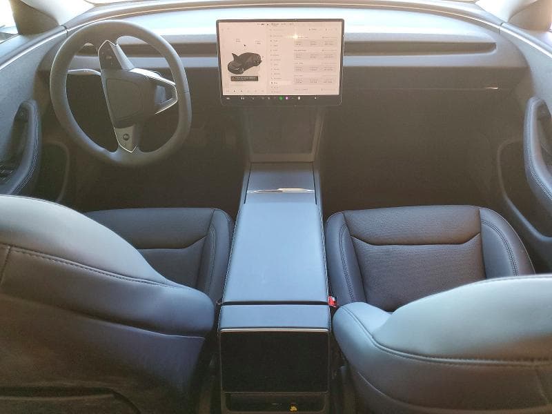 2026 TESLA MODEL 3 8
