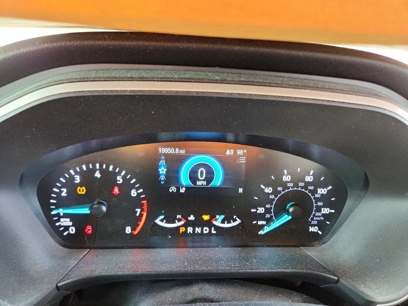 2020 FORD ESCAPE SE 9