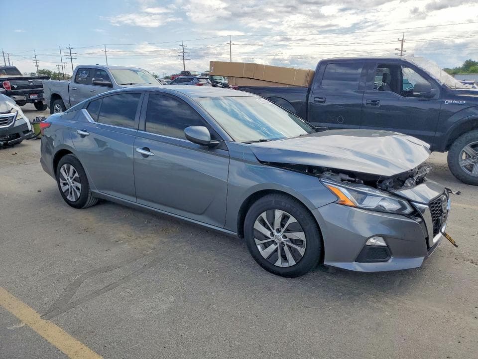 2020 NISSAN ALTIMA S 4