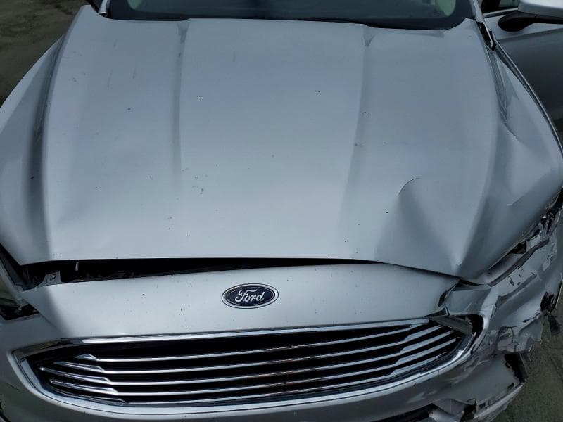 2019 FORD FUSION SE 11