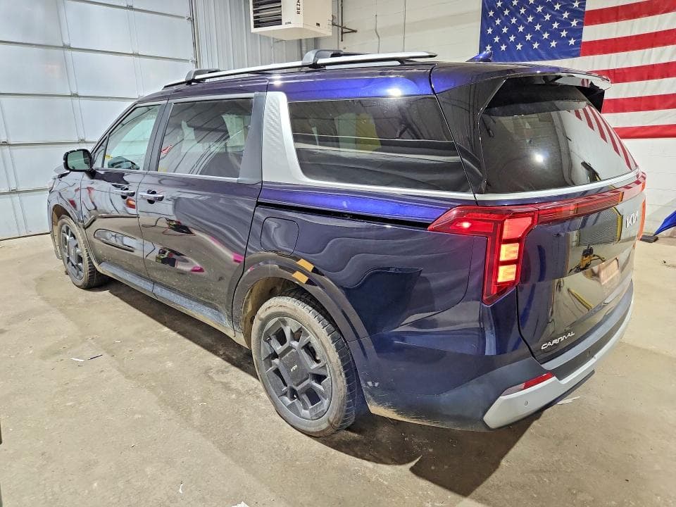 2025 KIA CARNIVAL EX 2