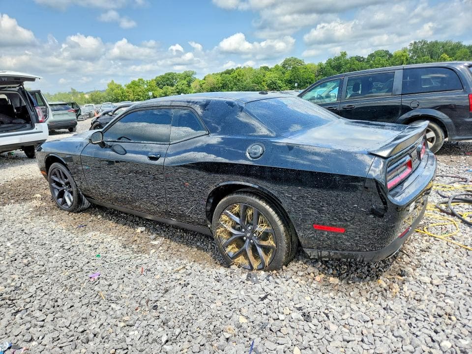 2023 DODGE CHALLENGER SXT 2