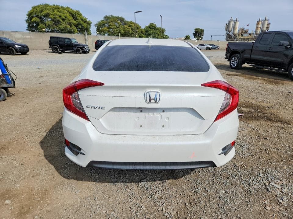 2018 HONDA CIVIC EX 6