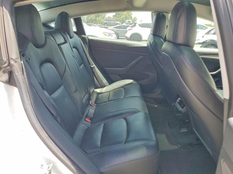 2021 TESLA MODEL 3 10
