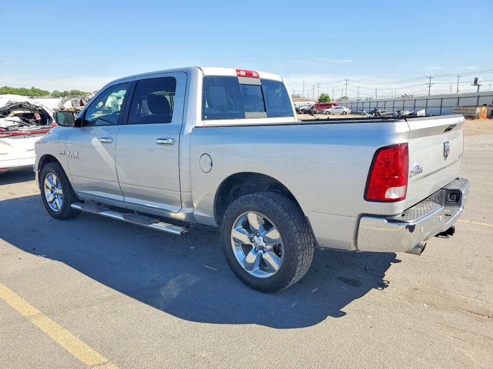 2017 RAM 1500 SLT 2