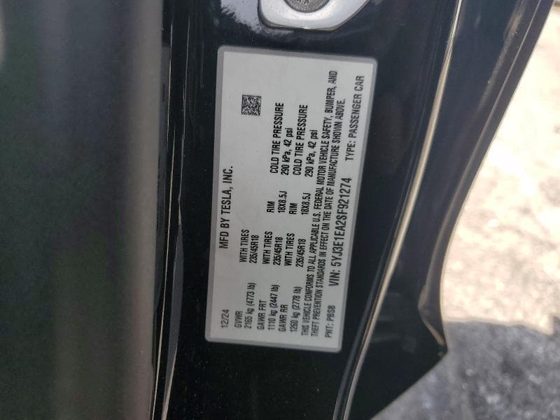 2025 TESLA MODEL 3 12