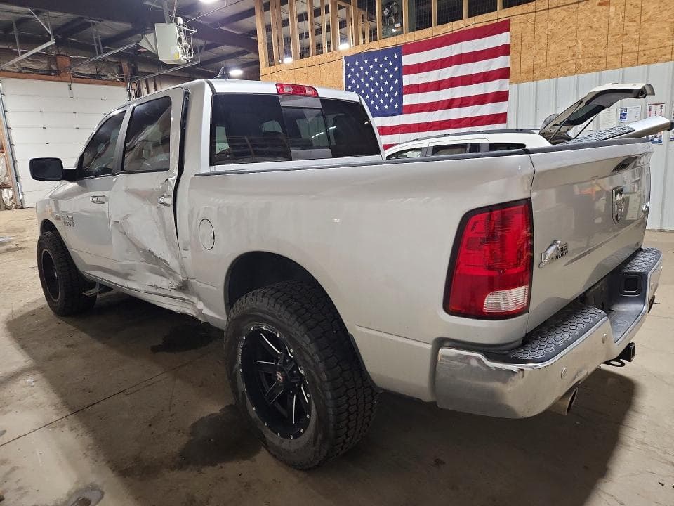 2017 RAM 1500 SLT 2