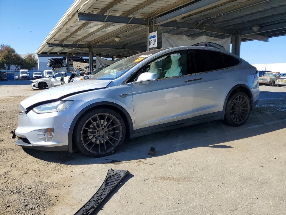 2016 TESLA MODEL X - 1