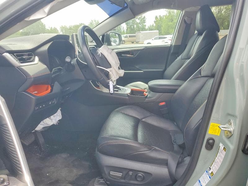 2019 TOYOTA RAV4 ADVENTURE 7