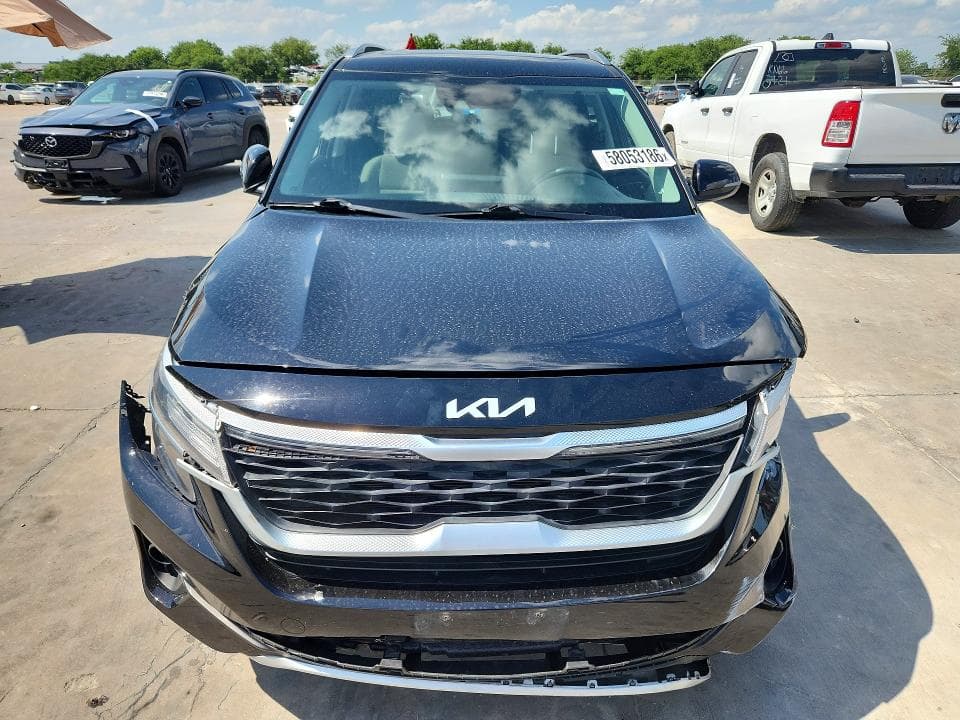 2022 KIA SELTOS EX 5