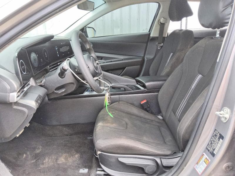 2024 HYUNDAI ELANTRA SEL 7