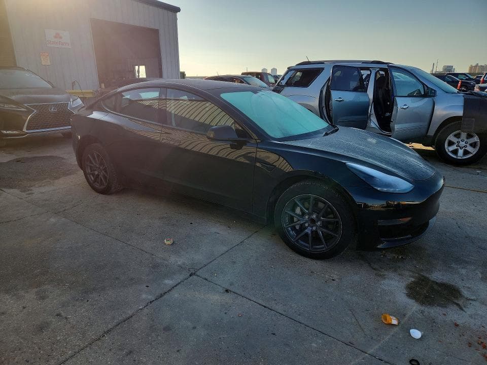 2022 TESLA MODEL 3 4