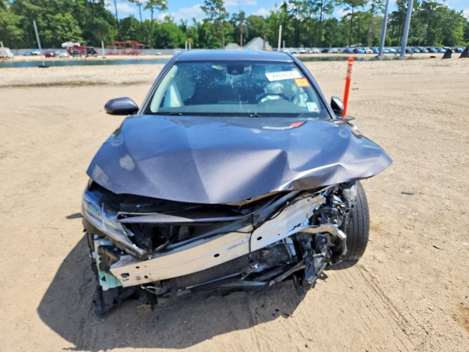 2024 TOYOTA CAMRY LE 5
