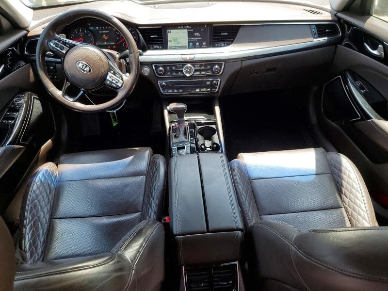 2017 KIA CADENZA LIMITED 8