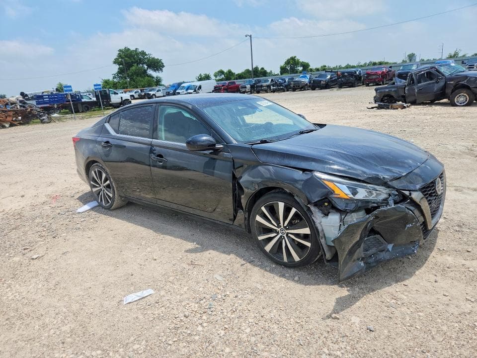 2020 NISSAN ALTIMA SR 4