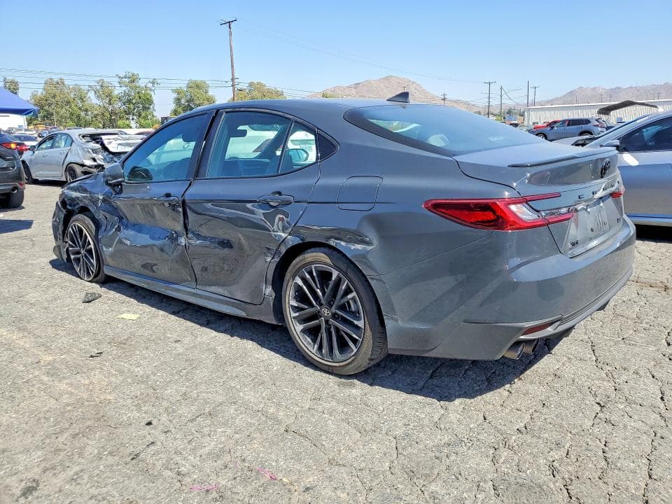 2026 TOYOTA CAMRY SE 2