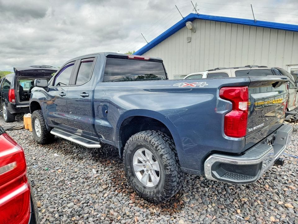 2020 CHEVROLET SILVERADO K1500 LT 2