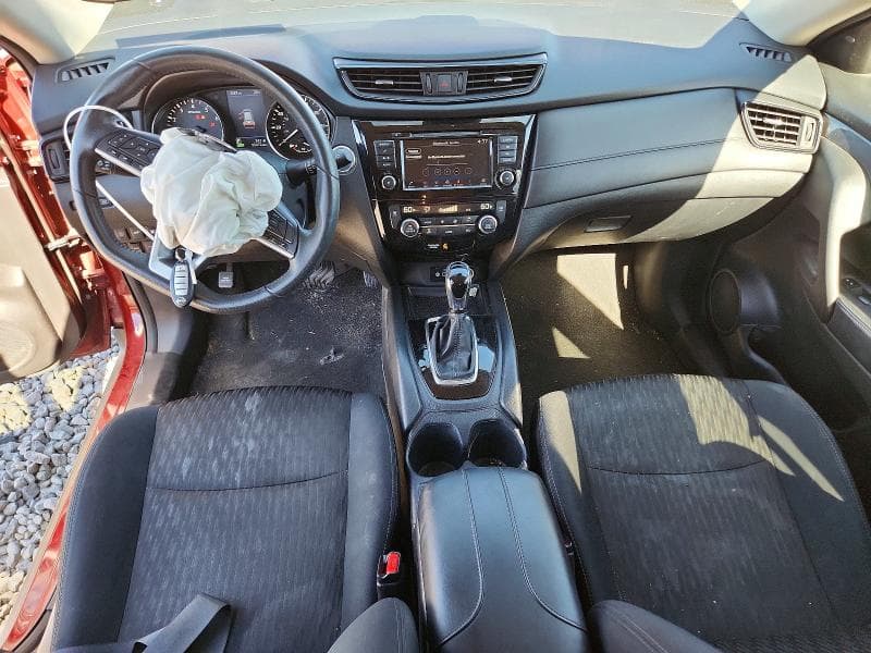 2019 NISSAN ROGUE SV 8