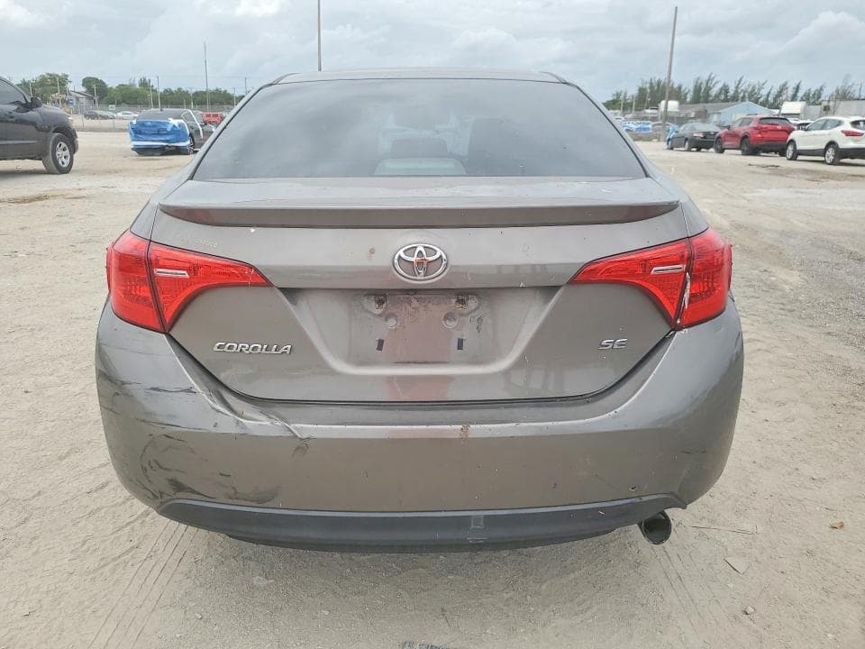 2018 TOYOTA COROLLA SE 6