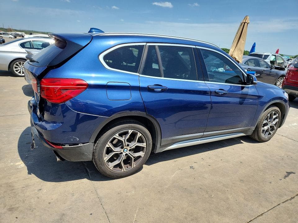 2021 BMW X1 XDRIVE28I 3