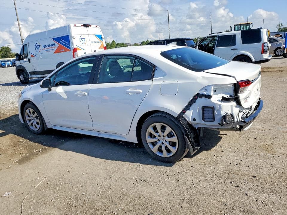 2026 TOYOTA COROLLA LE 2