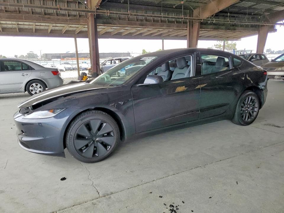 2026 TESLA MODEL 3 - 1