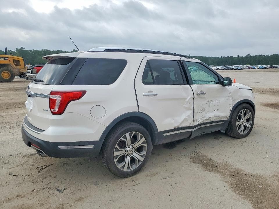 2018 FORD EXPLORER PLATINUM 3
