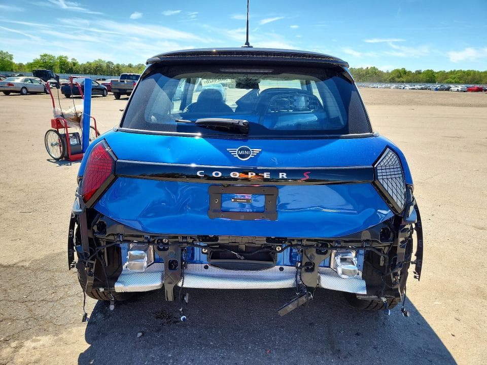 2025 MINI COOPER S 6