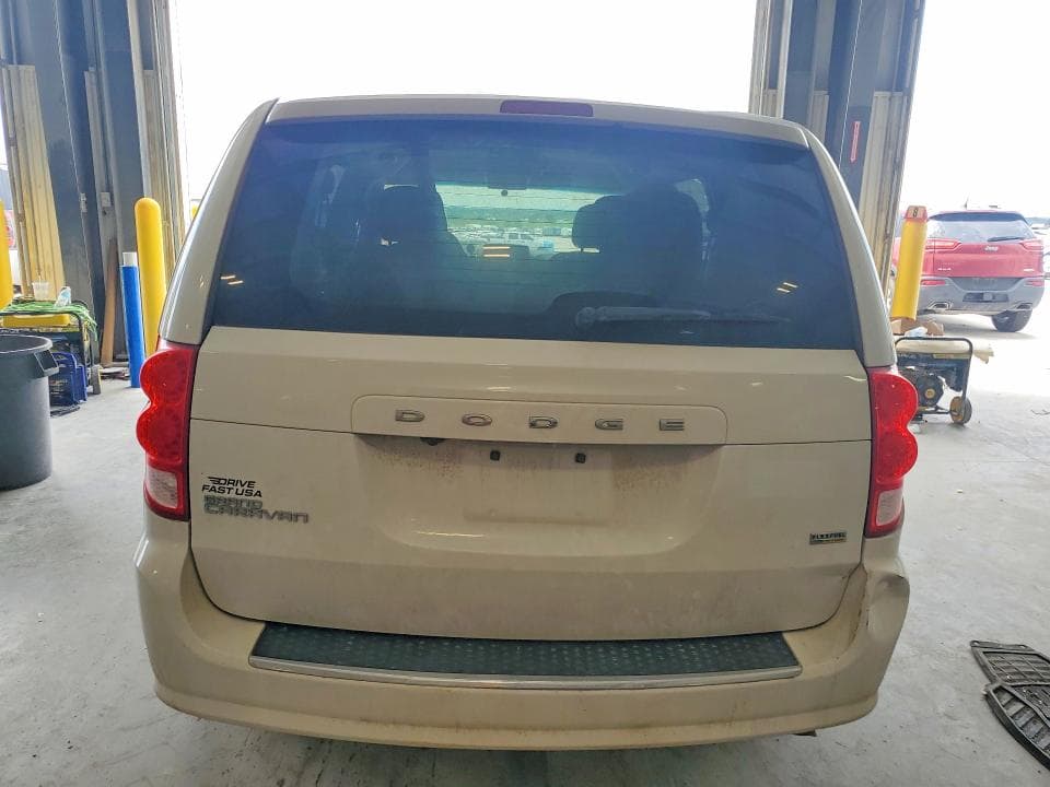 2017 DODGE GRAND CARAVAN SE 6