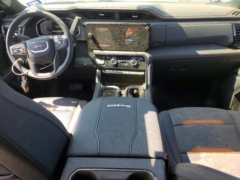 2026 GMC SIERRA K2500 AT4 8