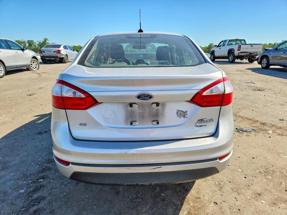 2017 FORD FIESTA SE 6