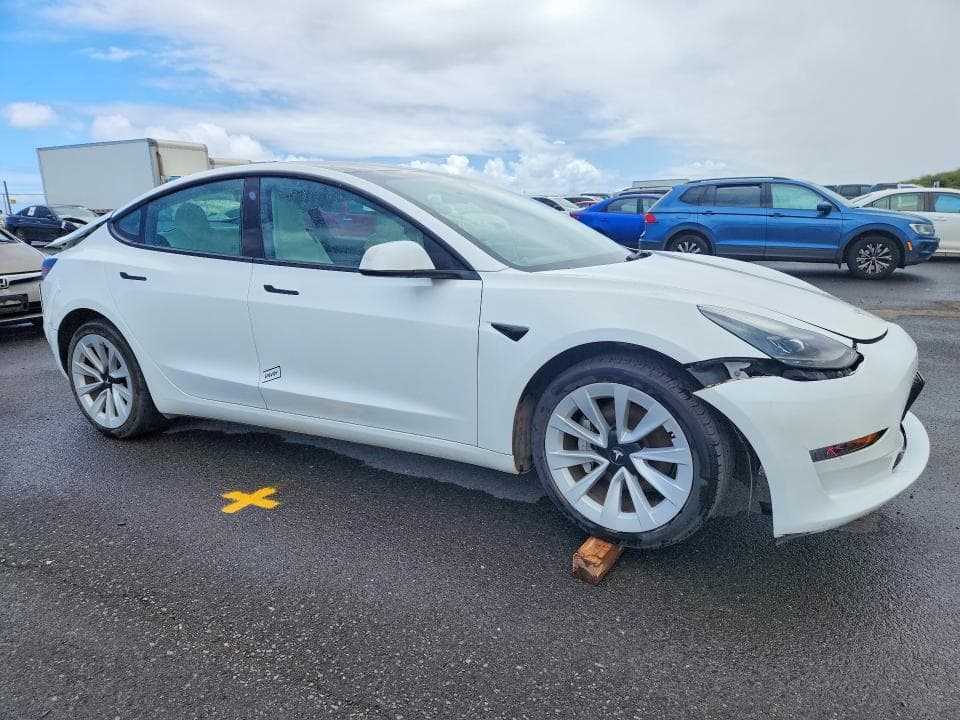2023 TESLA MODEL 3 4
