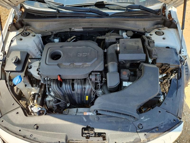 2019 KIA OPTIMA S 11