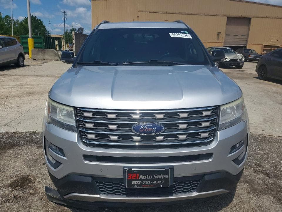2017 FORD EXPLORER XLT 5