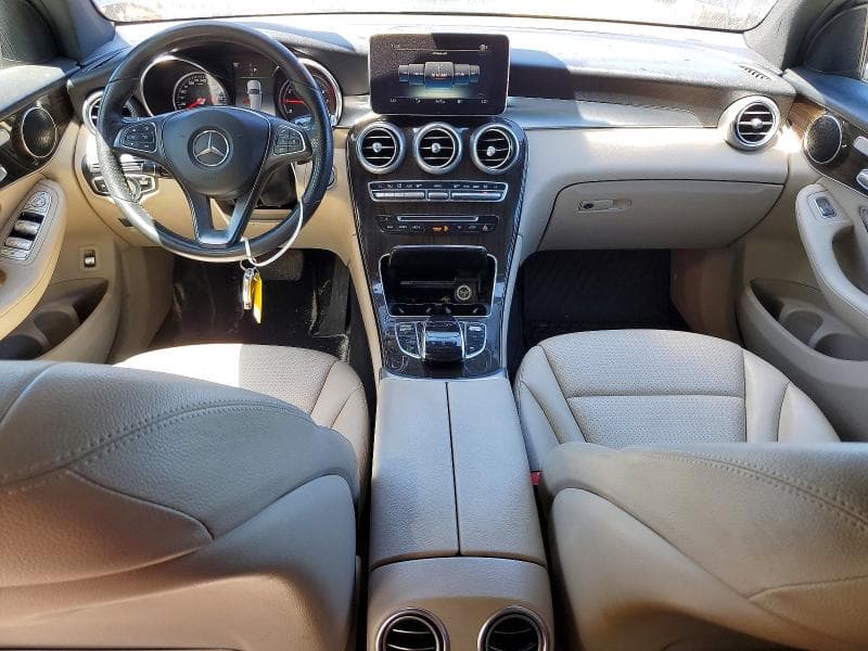 2018 MERCEDES-BENZ GLC 300 4MATIC 300 4MATIC 8