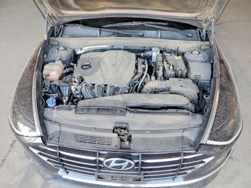 2021 HYUNDAI SONATA SE 11