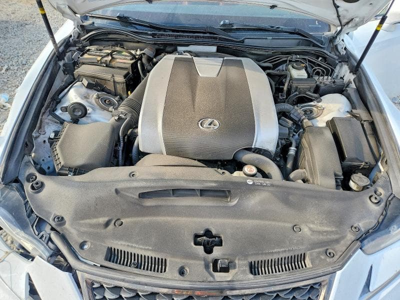 2018 LEXUS IS 300 11