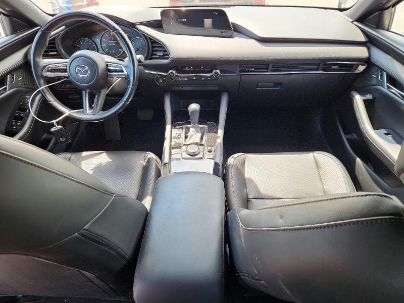 2019 MAZDA 3 PREMIUM 8
