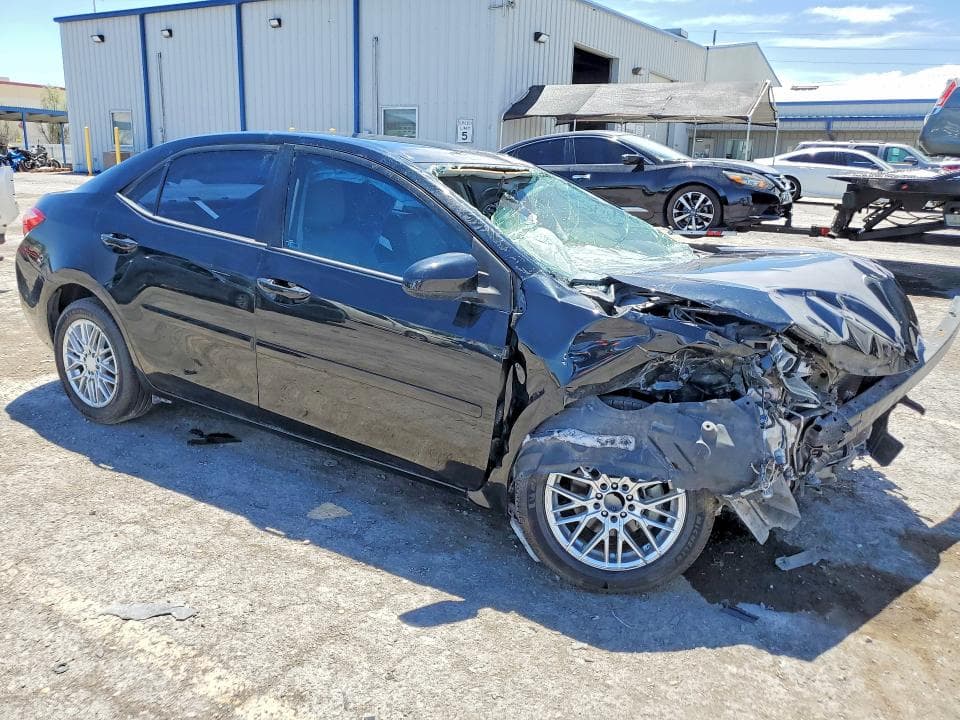 2017 TOYOTA COROLLA LE 4