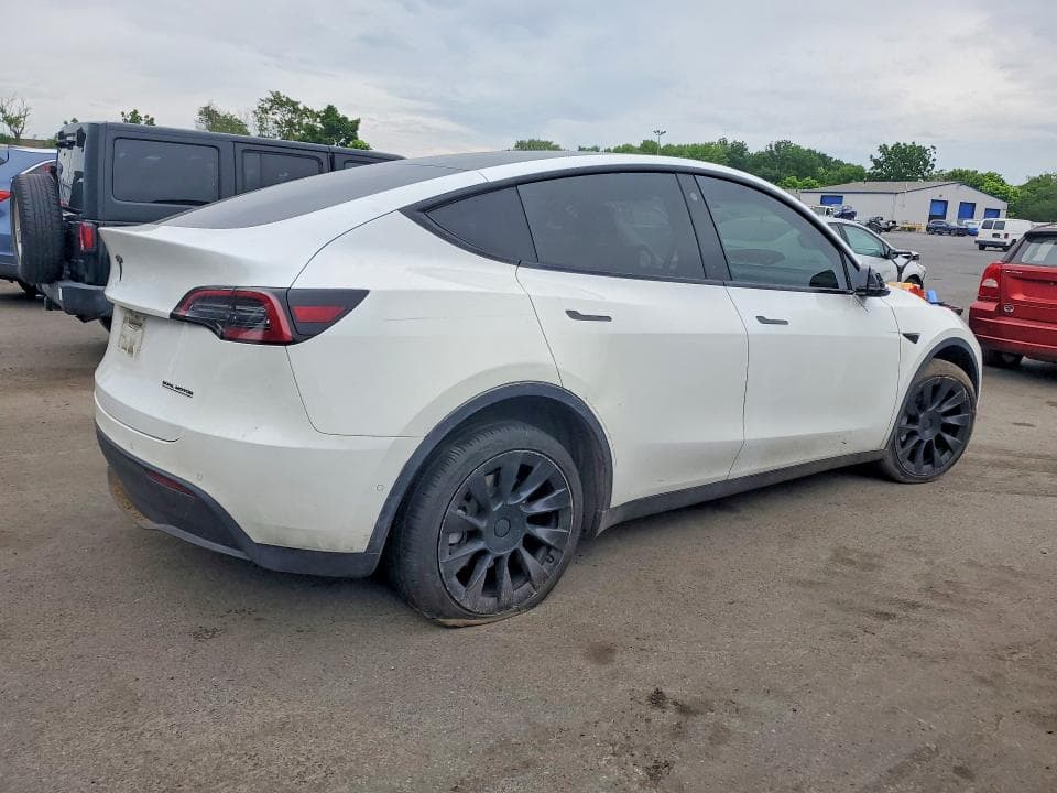 2022 TESLA MODEL Y 3