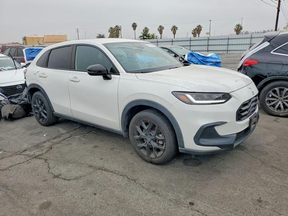 2023 HONDA HR-V SPORT 4