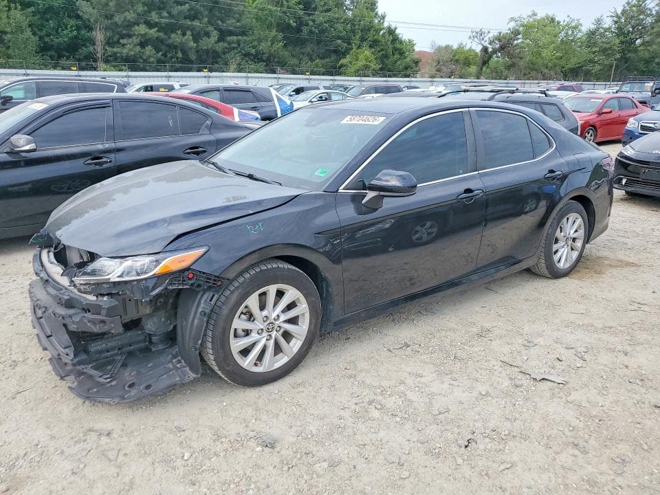 2022 TOYOTA CAMRY LE - 1