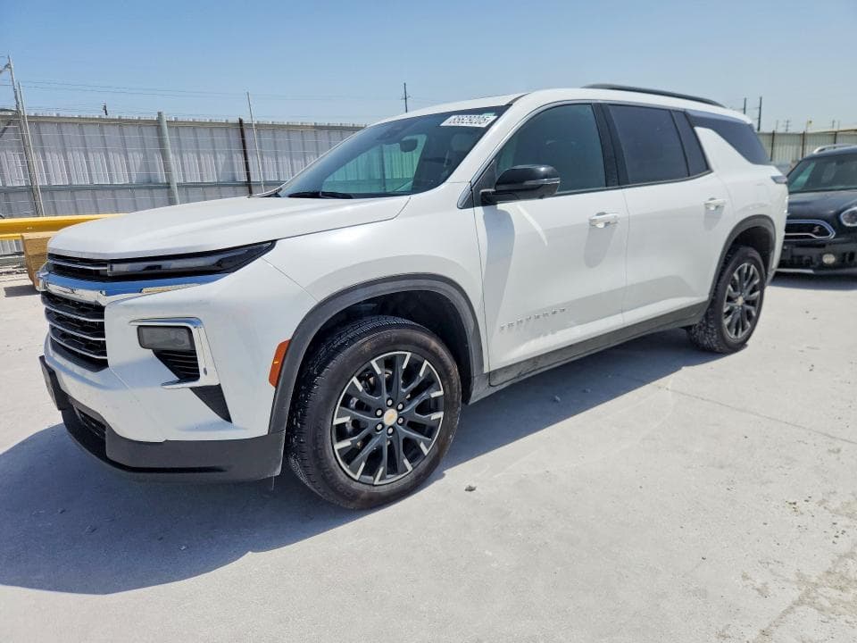 2026 CHEVROLET TRAVERSE LT