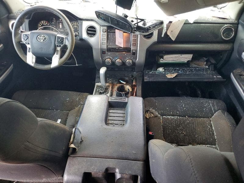 2018 TOYOTA TUNDRA SR5 8