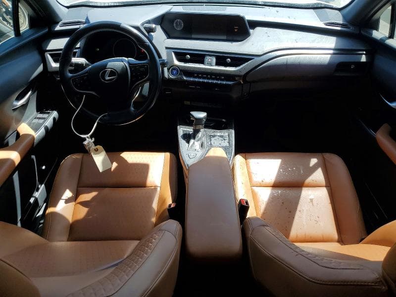 2021 LEXUS UX 250H 8